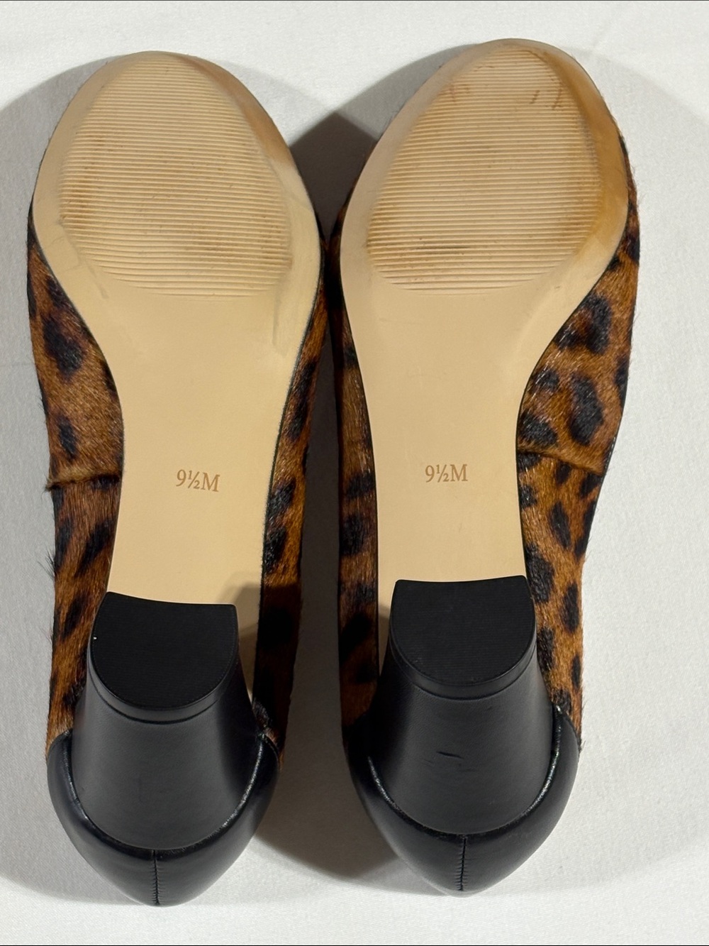 Talbots Calf Hair Leopard-Print Block Heel Pumps with Gold Accent NNT 9.5 - Picture 8 of 16